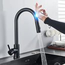 Torneira de cozinha com sensor retrátil